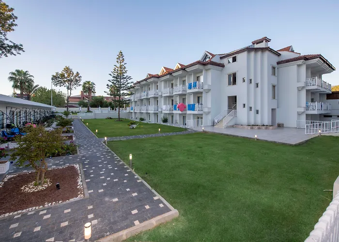 Armas Gul BeachResort Hotel